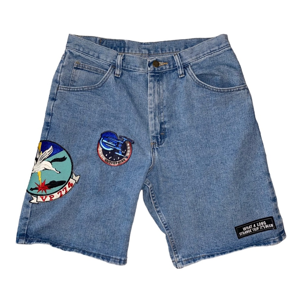 One of one Patched up wrangler jorts - light wash denim - 32 waist - relaxed fit